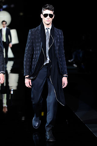 Emporio Armani / - 2010-2011